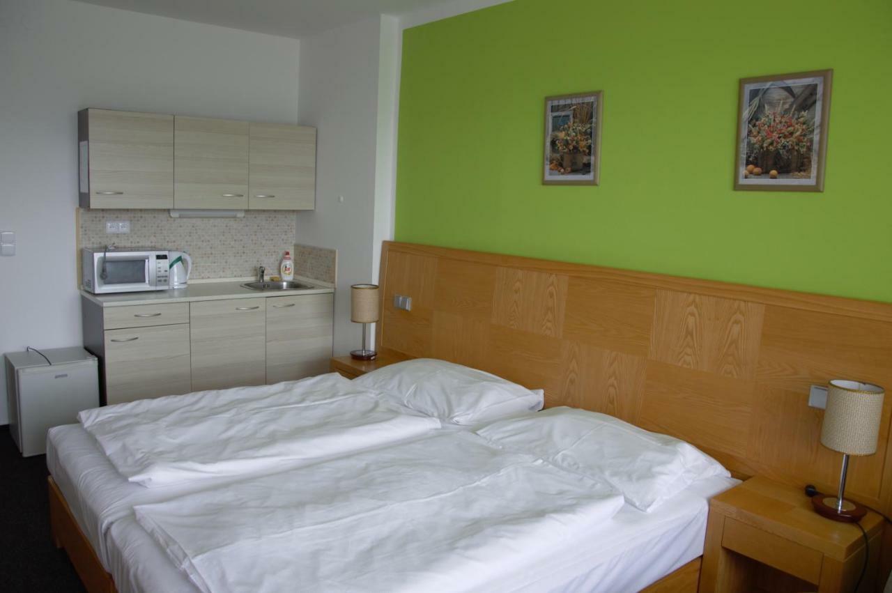 Apartmany Wellness Holiday Фримбурк Экстерьер фото